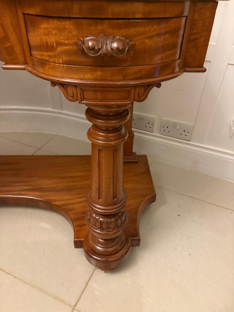 Quality Antique Victorian Carved Mahogany Dressing Table
